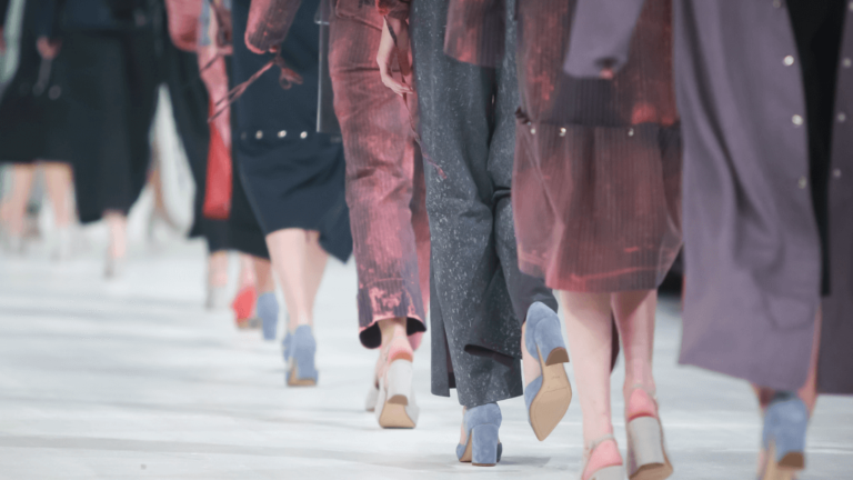 Moda digital: como a tecnologia se torna aliada no mundo fashion?