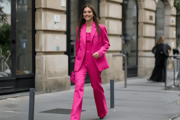 Elsa Schiaparelli: a gênese do rosa shocking